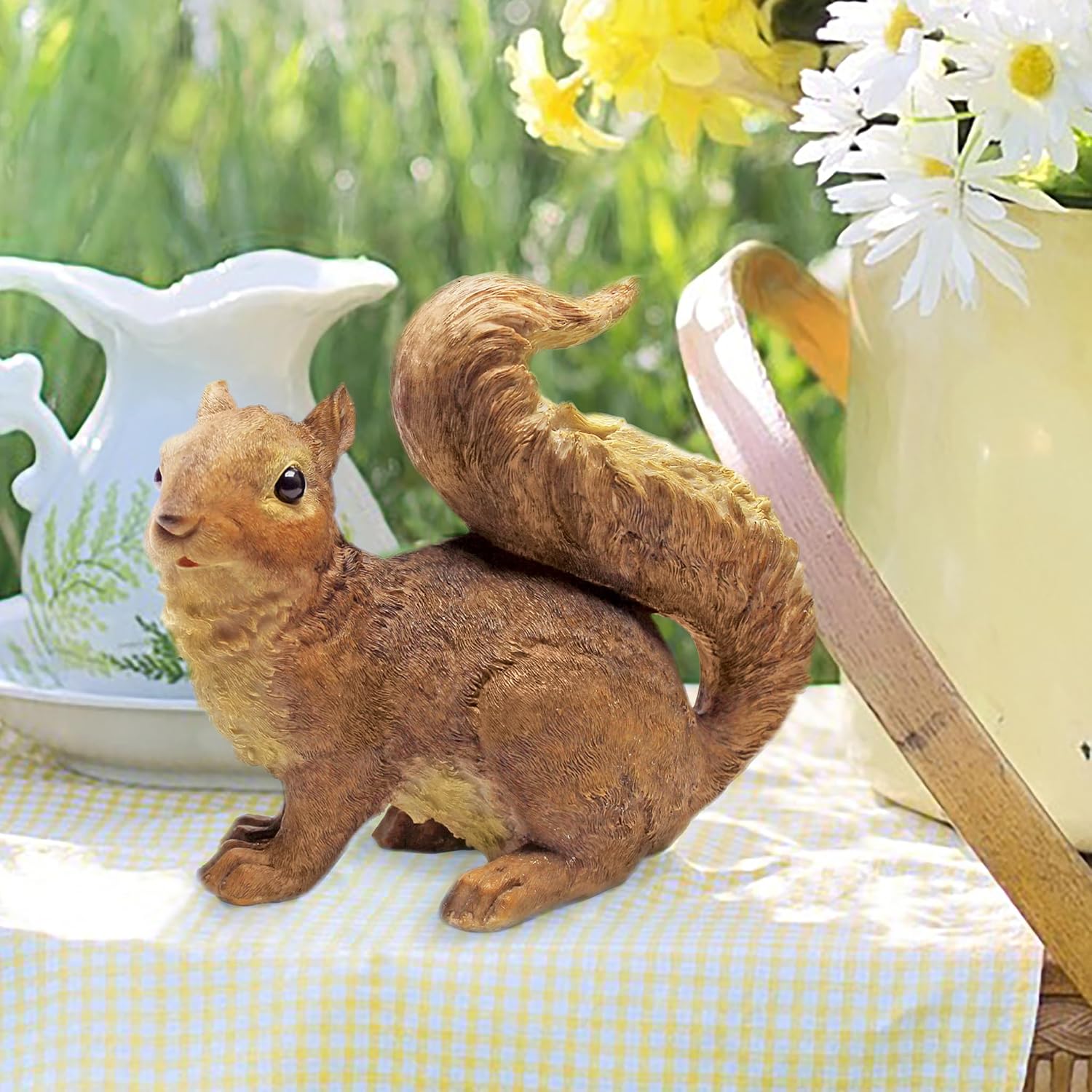 Design Toscano Scamper the Woodland Squirrel Outdoor Garden Statue, 7 Inch