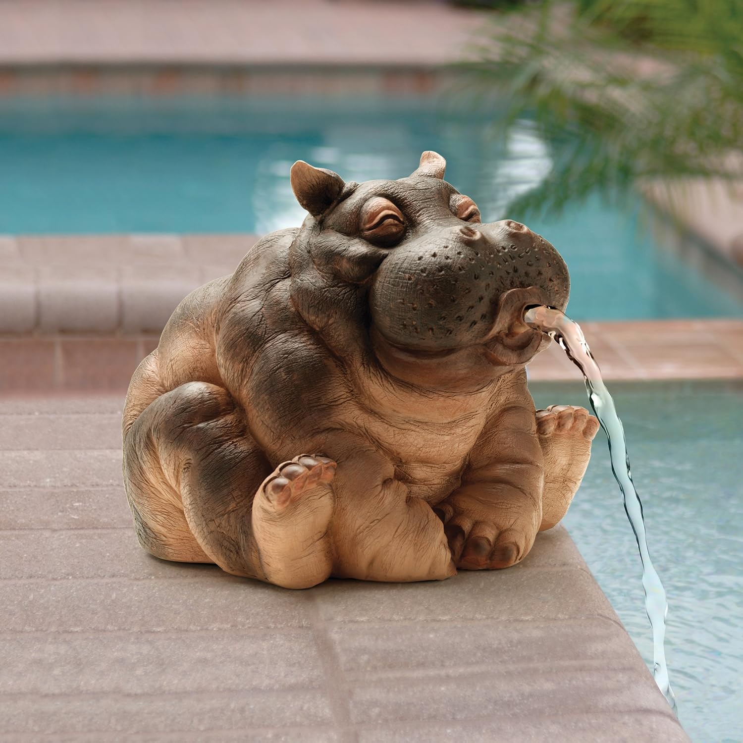 Design Toscano Hanna, the Hippo Spitter Piped Statue