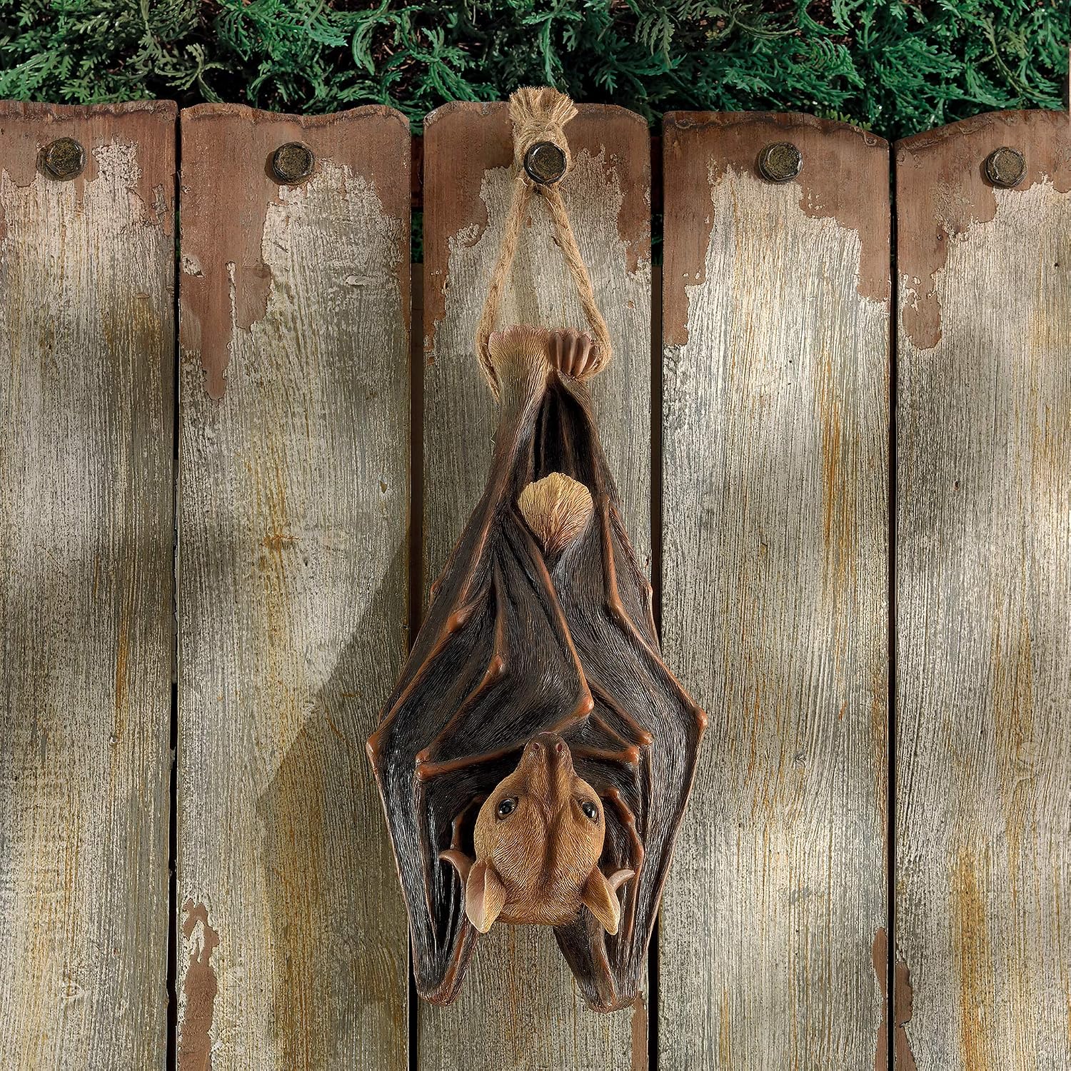 Design Toscano QM28985 Vampire Bat - Hanging Mega Bat Sculpture