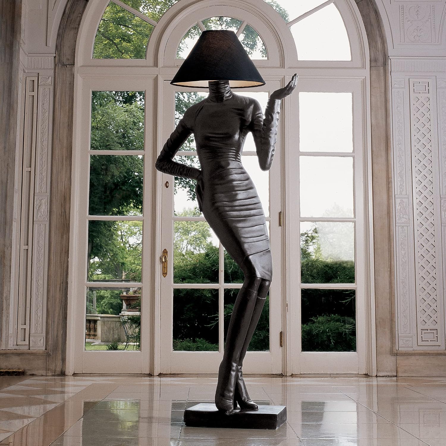 Design Toscano Mademoiselle Haute Couture Floor Lamp